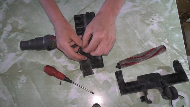 Ремонт аккумуляторного беспроводного пылесоса смотреть онлайн