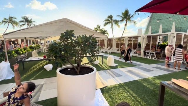 Гавайи на рождество. Остров Оаху. Royal palace, Marion, Hilton, Prince Waikiki hotels. смотреть онлайн