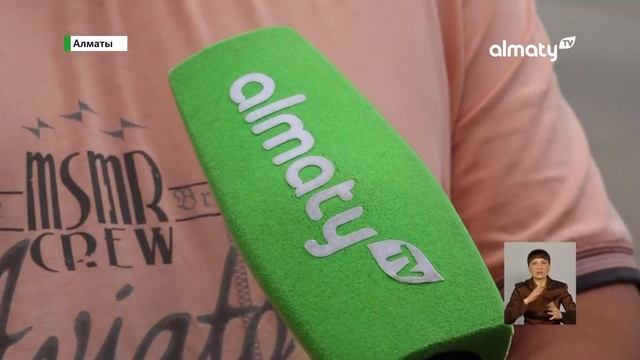 ЖК вместо стадиона: горожане устроили площадку для досуга на частной территории смотреть онлайн