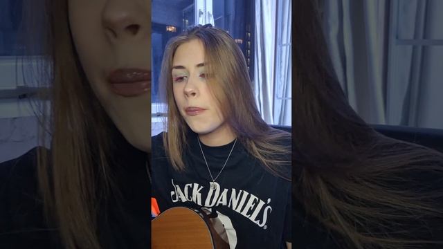 тт: alisa_voice_official 
"I want it all" queen