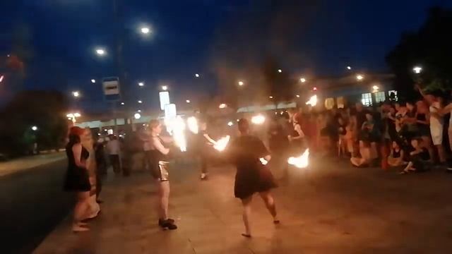 Самие интересное огненный шоу на ВДНХ 👍👍👍👍👍 смотреть онлайн