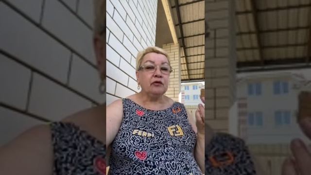 Лучшие моменты трансляции "МАМА Отличника в прямом эфире!" (21:22–26:21) смотреть онлайн