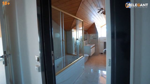 Недорогой, но большой дуплекс 4+1 в открытом районе Оба. Европейский комплекс. Отопление. Территори смотреть онлайн