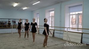 Классический танец. Преподаватель Белошейкина И.Г., концертмейстер: Богомаз Т.Е.