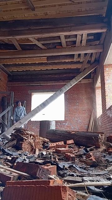 Ускоренное видео. Реальное время обрушения балки 11 ми? смотреть онлайн