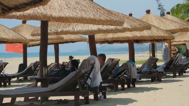 Хайнань, Pullman Oceanview Sanya Bay Resort & Spa смотреть онлайн