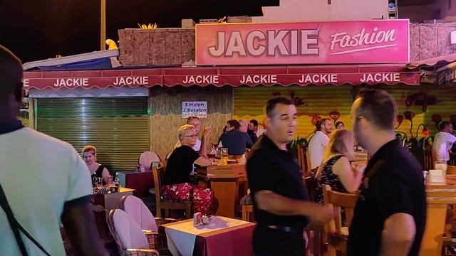 Ночьная прогулка по Maspalomas, Gran Canaria. Часть 3.4 августа 2018. смотреть онлайн