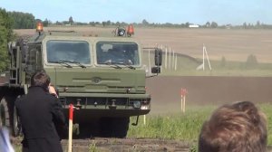 БРЯНСКИЙ АВТОМОБИЛЬНЫЙ ЗАВОД (60 ЛЕТ)