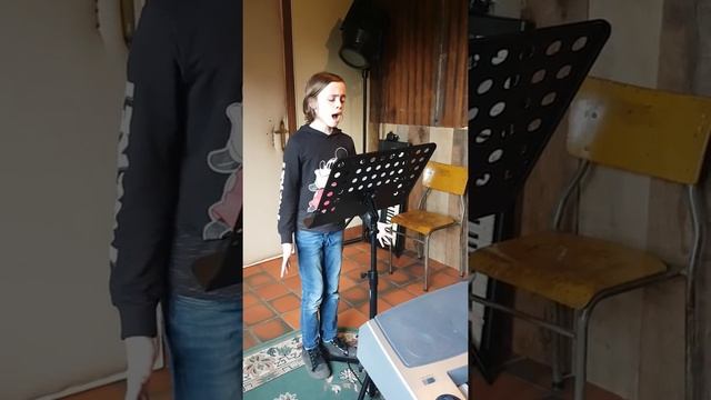 Aloïse Dieudonné (cover Lara Fabian "Je t'aime") смотреть онлайн