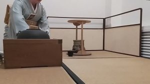 На японской чайной церемонии