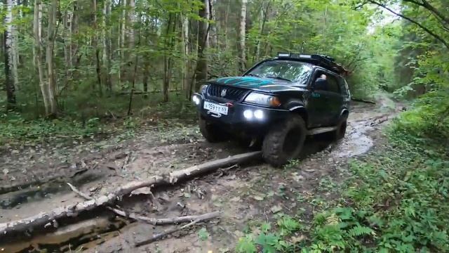 Едем снова в сторону ур. Архангельское. Заела педаль газа.. смотреть онлайн