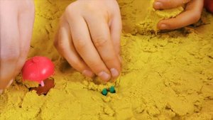 Маша и Наташа на пляже. Анна, Эльза и Олаф (Холодное Сердце) тоже идут купаться! ВИДЕО ДЛЯ ДЕТЕЙ.