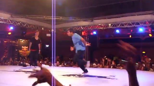 Red Bull BC One - Kapu vs Arex - Qualify Salvador смотреть онлайн