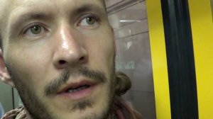 Адель в Москве 1 июля 2013 . Путь к поезду на Казанский вокзал