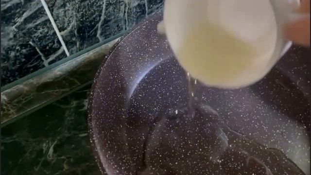Вы полюбите их навсегда!!!!Баклажаны вкуснее мяса!!!!Баклажаны 🍆 в сметане!Вкусно!!!!!