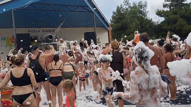 Судак - 2023. Аквапарк. Пенная вечеринка смотреть онлайн