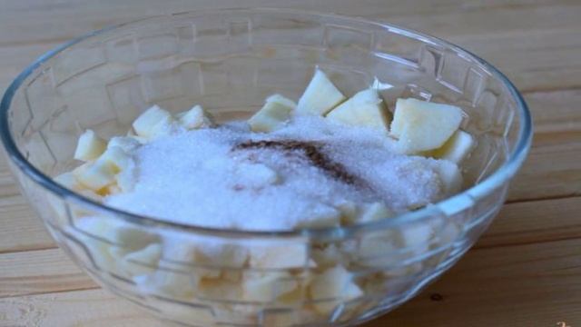 Яблочный штрудель