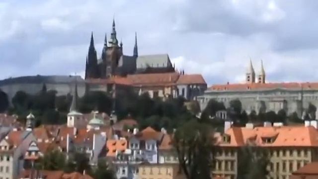 Карлов Мост в Праге смотреть онлайн