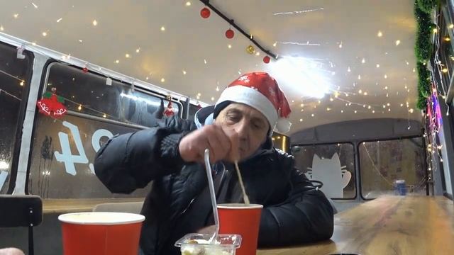 Троллейбус кафе/Юра кот/ впечетление/ смотреть онлайн