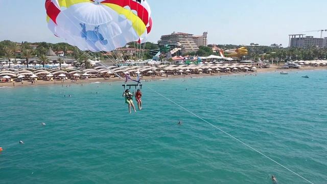 В Турции на парашюте /Белек/ смотреть онлайн