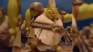 Шрек, купил тачку захотел , тр***л ску захотел