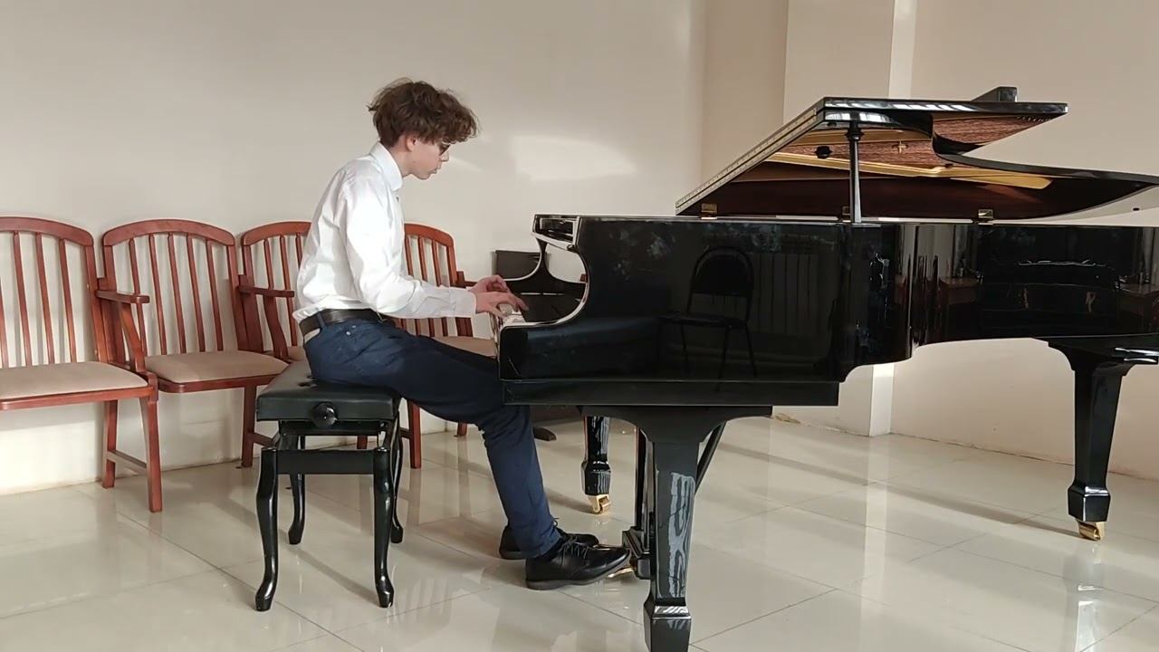 Мишин Геральд ,15 лет, Ф. Бургмюллер Этюд "Шторм" ор.109 № 13 смотреть онлайн