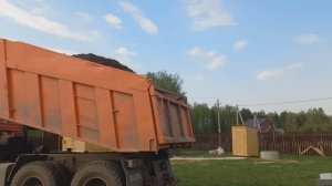 УРААА ЕЩЕ НА ШАГ ВПЕРЕД , Вот и Земля приехала БУДЕТ У МЕНЯ СВОЙ УРОЖАЙ, Хоть дочка кормит