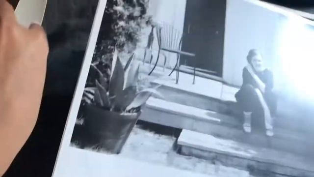 My first skateboard and record player! смотреть онлайн