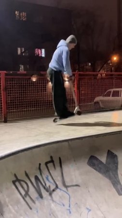 Легко #самокат #scooters #scoot #scootering #трюкинасамокате #skip