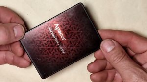 Что такое SSD диск , из чего он состоит ?
