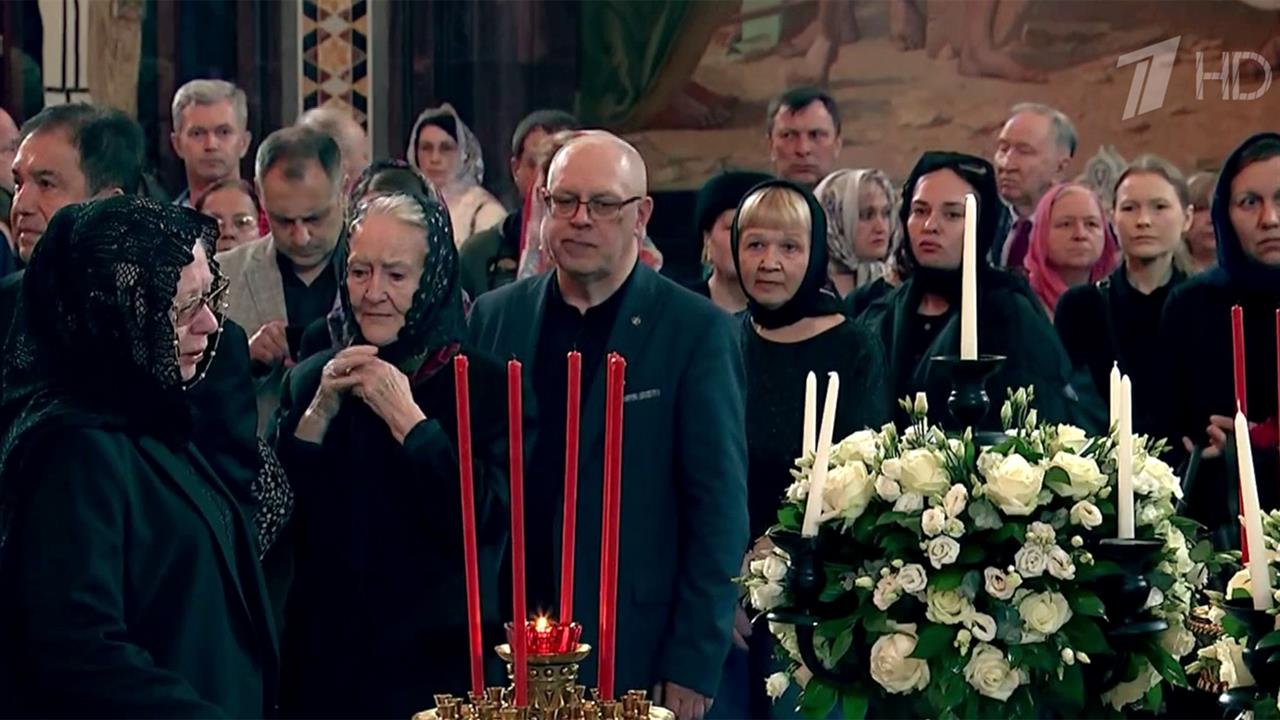 В Москве прощаются с Зурабом Церетели