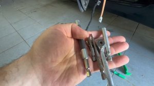 Замена замка задней двери BMW G 30 и снятие карты!