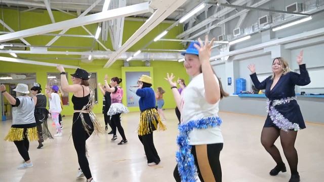 Зумба зима 2023. Воронеж Алекс фитнес. смотреть онлайн