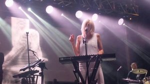 Phantogram Live - When I'm Small @ Dusk Music Festival (Nov 10th, 2018)