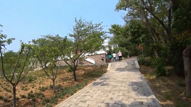 Бэйдайхэ, май 2024 год. Великая Китайская стена смотреть онлайн