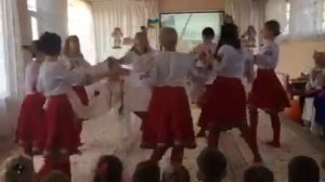 Танок з рушниками