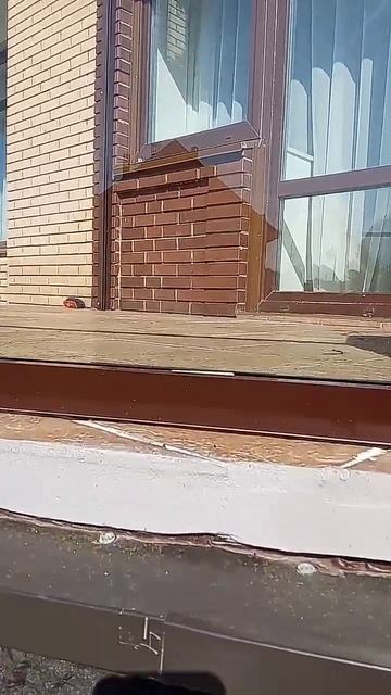 Стеклянные перила со скрытым креплением в столбы смотреть онлайн