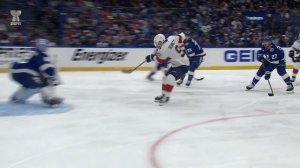 Panthers' Sam Bennett Bats Puck Out Of Mid-Air To Beat Andrei Vasilevskiy