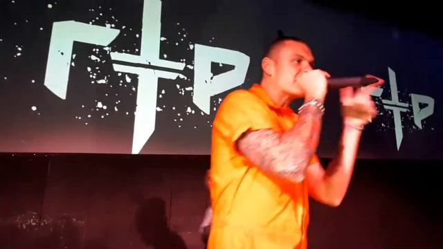 Тони Раут и Гарри Топор - Индиго смотреть онлайн