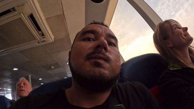 Из Хуа Хина до острова Ко Тао на автобусе и катамаране смотреть онлайн