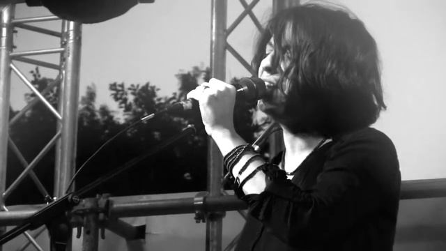 Агата Вильчик и Анна Минакова || жить в твоей голове (Зе смотреть онлайн