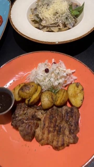 Ужин в Парк отеле Azimut смотреть онлайн