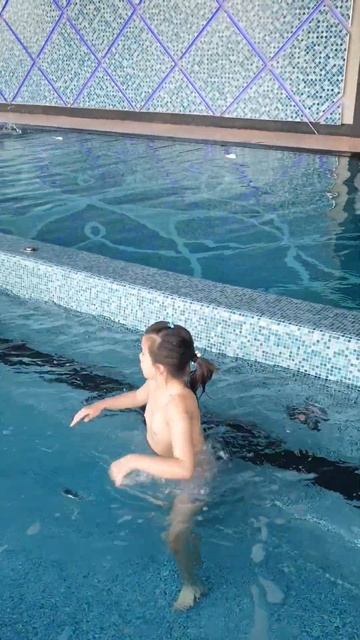 Это мы в отеле Hilton смотреть онлайн