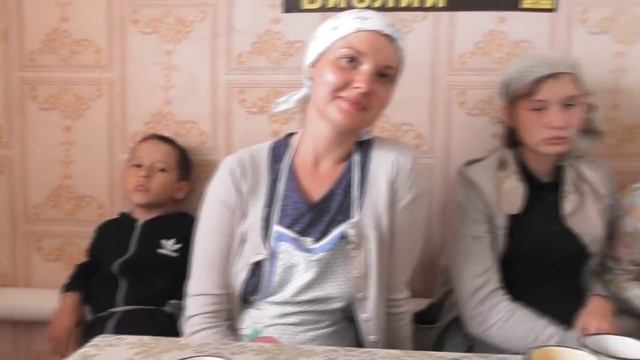Берегите себя.  Облегающая одежда запрещена в храме.  13. 07. 2018