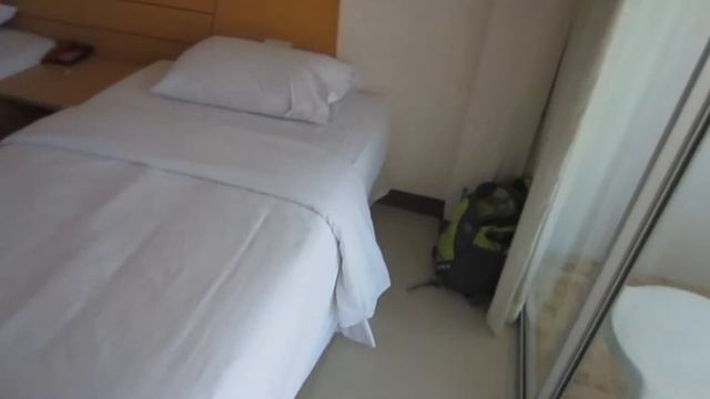 Номер в Baan Manthana Hotel, Хуа Хин 2013 смотреть онлайн