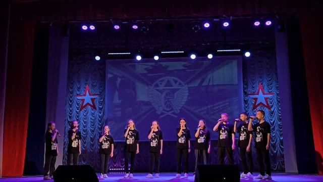 2_5445221690340569203.MP4