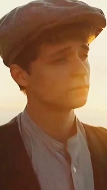 "Энн из зeлёных крыш" смотреть онлайн