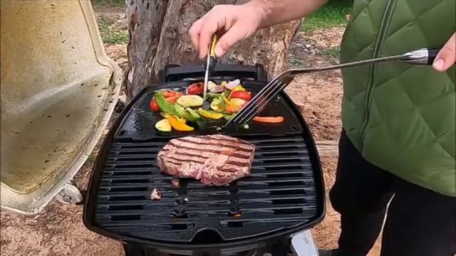 Походная кухня, готовим стейк.... Быстро, вкусно, калорийно...