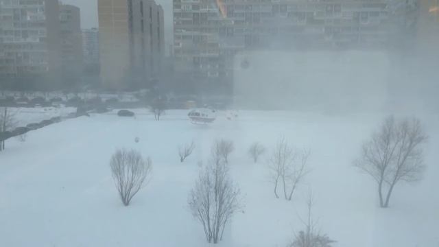 Вертолет МЧС на Новоорловской ул. смотреть онлайн