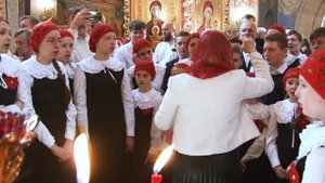 1- Песнопения хора РАДОНЕЖ во время подхода к Кресту. Пасха 2025 г.